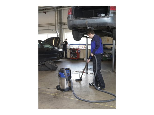 Nilfisk AERO 31-21 PC INOX - Secco e bagnato - Nero - Blu - Argento - 60 l/s - 21 kPa - 5 m - 64 dB