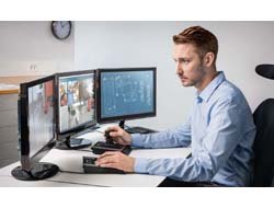 Axis Camera Station 5 UNIVERSAL - 1 licenza/e