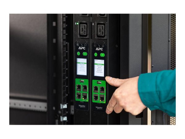 APC Easy Pdu Metered 1U 16A 8 C13 - (offline) ups - 19"