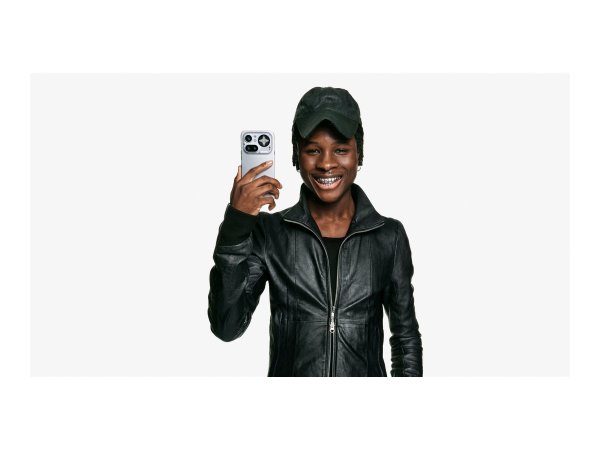 Nothing Phone 4a Pro Silver - 128 GB - 5080 mAh
