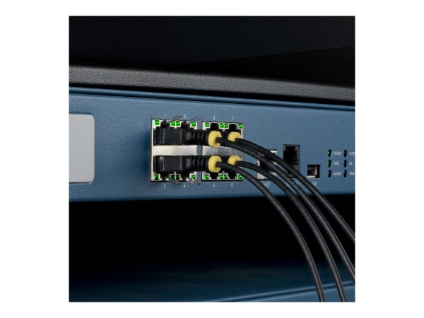 StarTech.com Black Ultra Slim CAT6a Cable - Cavo - Rete