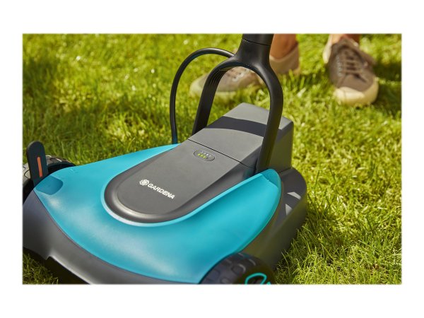 Gardena Akku-Rasenmäher HandyMower 22/18V P4A Set
