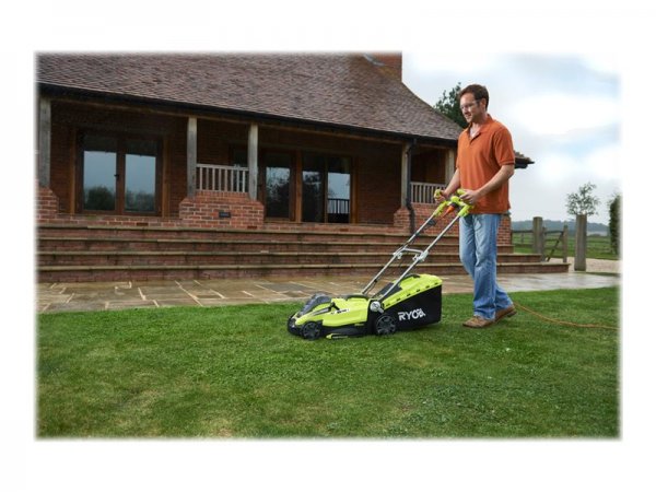 Ryobi RLM15E36H - Tagliaerba a spinta - 36 cm - 2 cm - 7 cm - 45 L - 4 ruota(e)